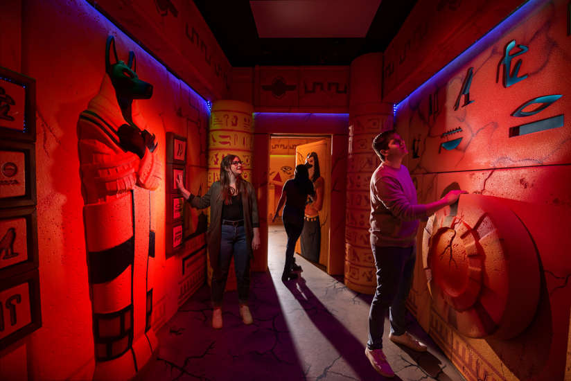 5 Reasons Escape Rooms Are Perfect for Team Building